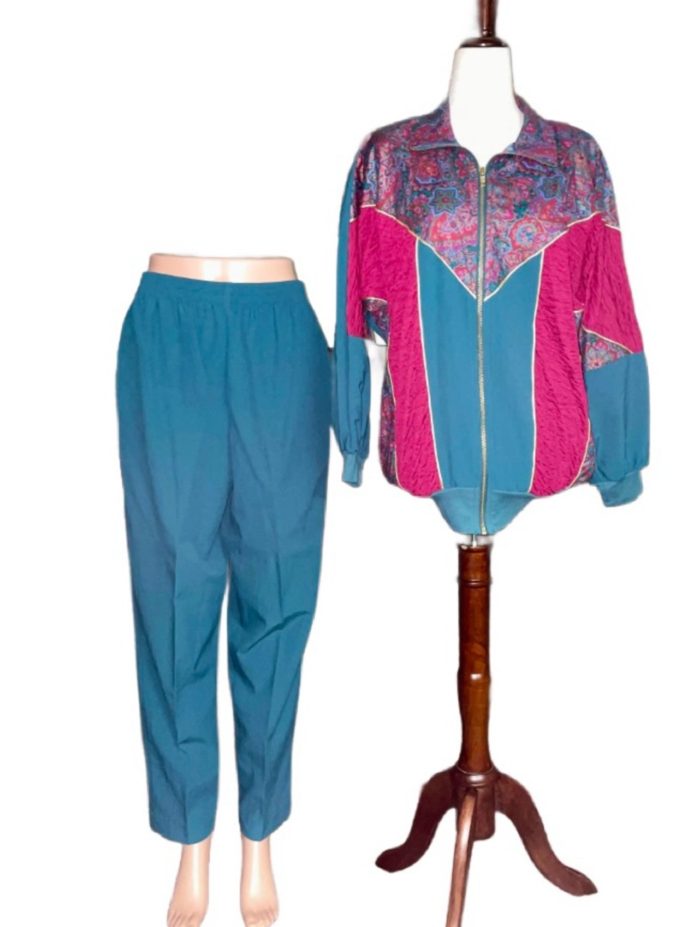 Silver Thread • Medium • Burgundy/Green/Gold • Paisley Designs • Track Suit